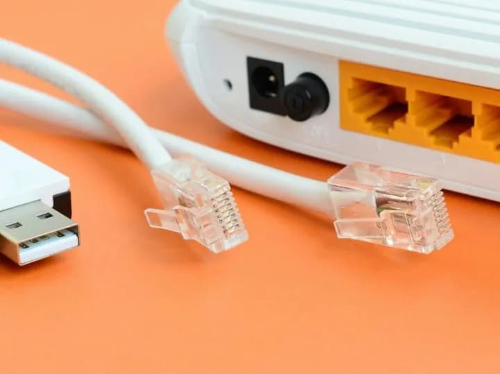 Jak podłączyć router do telewizora kablem - proste kroki i porady