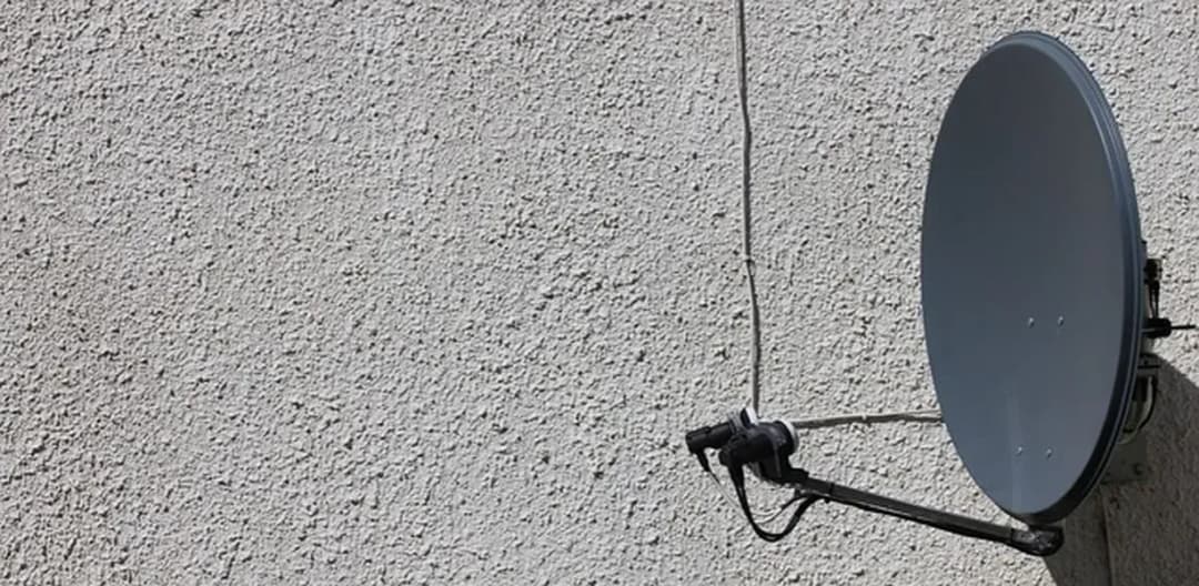 Gdzie zamontować antenę satelitarną, aby uniknąć problemów z sygnałem?