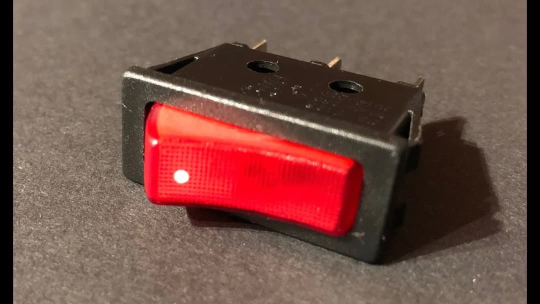 Jak podłączyć przełącznik podświetlany 230V bez błędów i zagrożeń